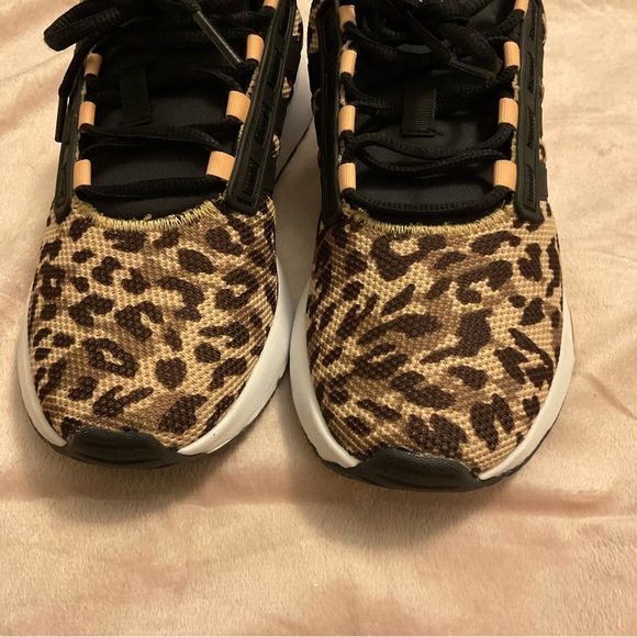 adidas Women's Racer Tr21 Running Shoe size 5 - Picture 3 of 11